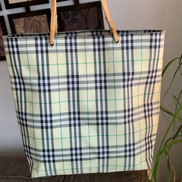 Authentic VINTAGE BURBERRY Checkered medium long tote - Picture 13 of 16